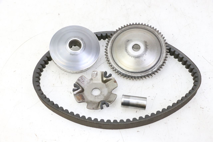 photo de VARIATOR KYMCO LIKE 4T 50 (2019 - 2025) - Fixing points details