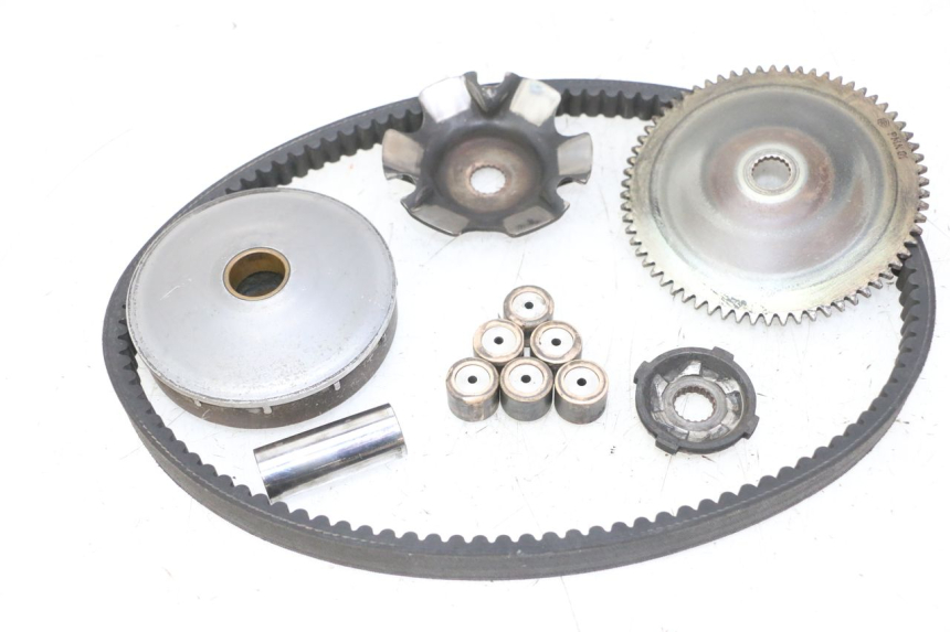 photo de VARIATOR PIAGGIO NEW TYPHOON 50 (2010 - 2017) - Fixing points details