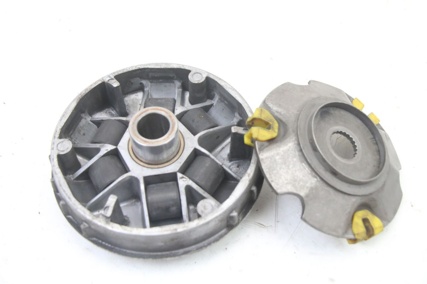 photo de VARIATOR PIAGGIO VESPA LX IE 125 (2010 - 2012) - Alternative perspective