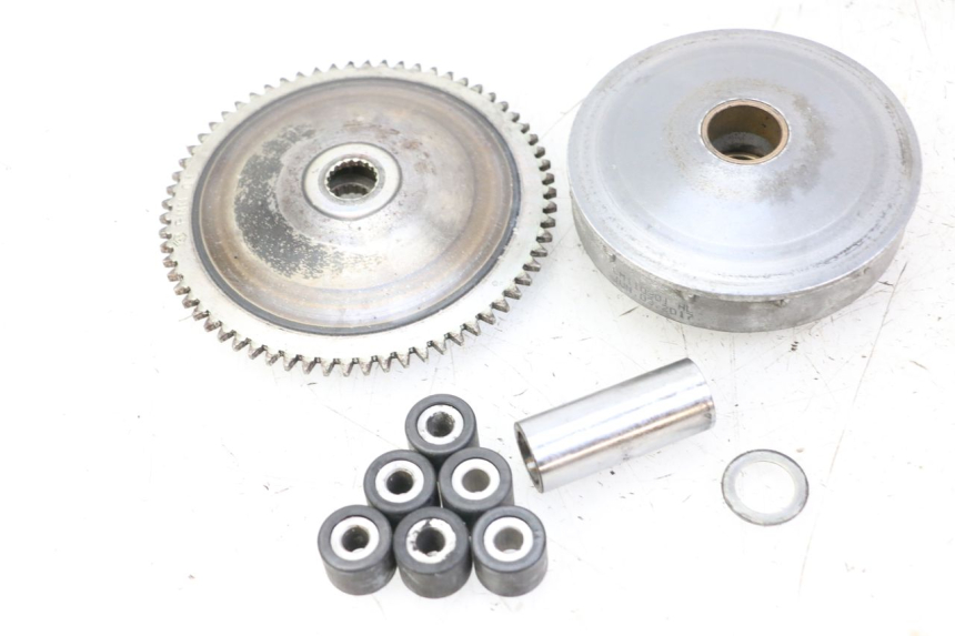 photo de VARIATOR PIAGGIO ZIP 4T 50 (2018 - 2020) - Fixing points details