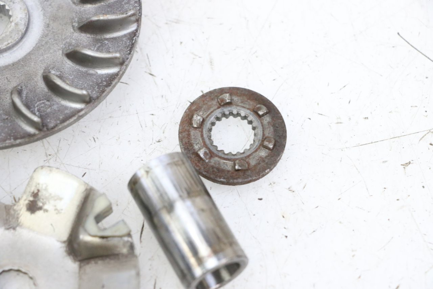 photo de VARIATOR PGO RODOSHOW 2T 50 (2003 - 2007) - Fixing points details