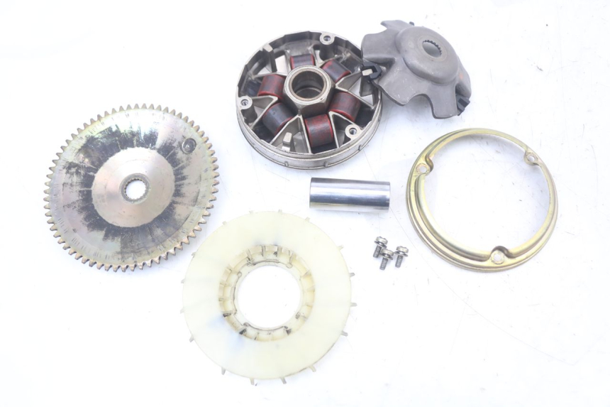 photo de VARIATOR GILERA RUNNER LC 50 (1997 - 1998) - Alternative perspective