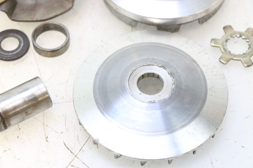 photo de VARIATOR KEEWAY RY6 2T 50 (2011 - 2019) - Technical close-up