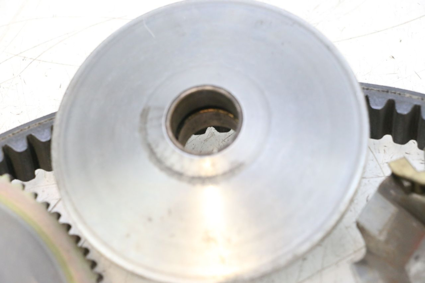 photo de VARIATOR PEUGEOT SATELIS COMPRESSOR K15 125 (2006 - 2009) - Technical close-up