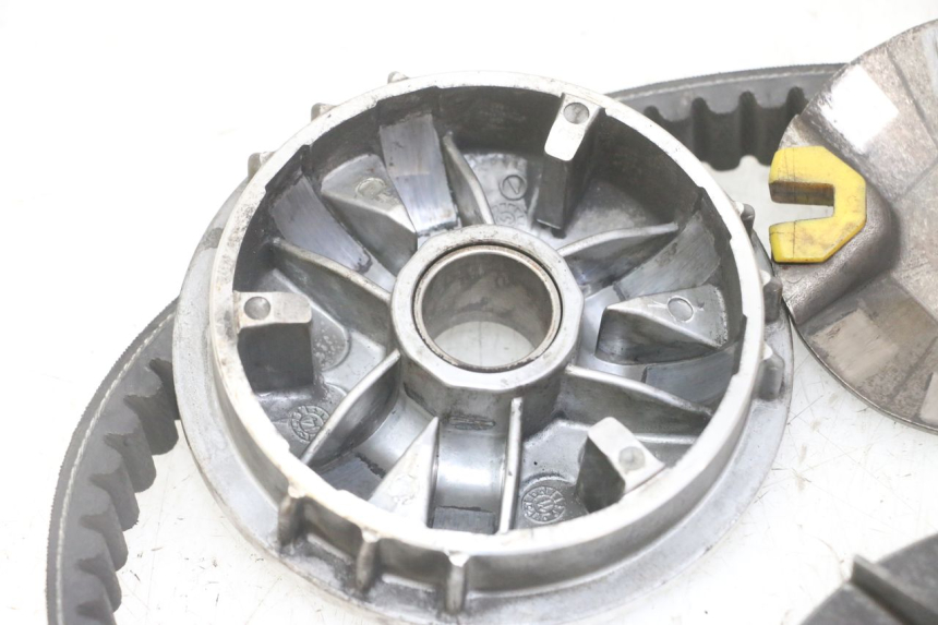 photo de VARIATOR PEUGEOT SATELIS 125 (2013 - 2018) - Checked used part