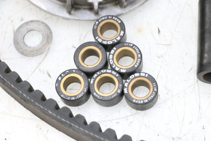 photo de VARIATOR PEUGEOT SATELIS 125 (2013 - 2018) - Surface and material condition