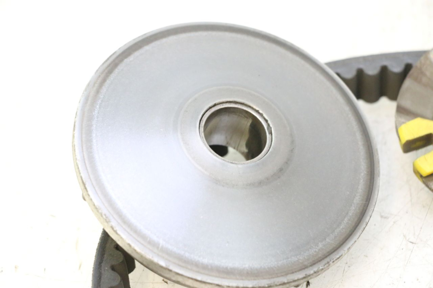 photo de VARIATOR PEUGEOT SATELIS 125 (2013 - 2018) - Fixing points details