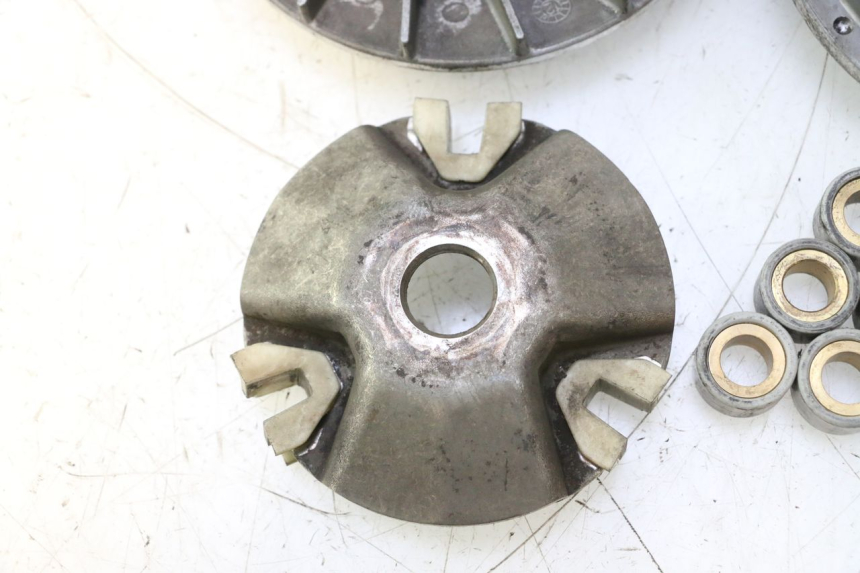 photo de VARIATOR PEUGEOT SATELIS 125 (2013 - 2018) - High-resolution close-up