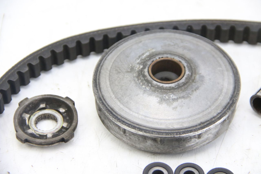 photo de VARIATOR APRILIA SCARABEO 4T 50 (2009 - 2017) - High-resolution close-up