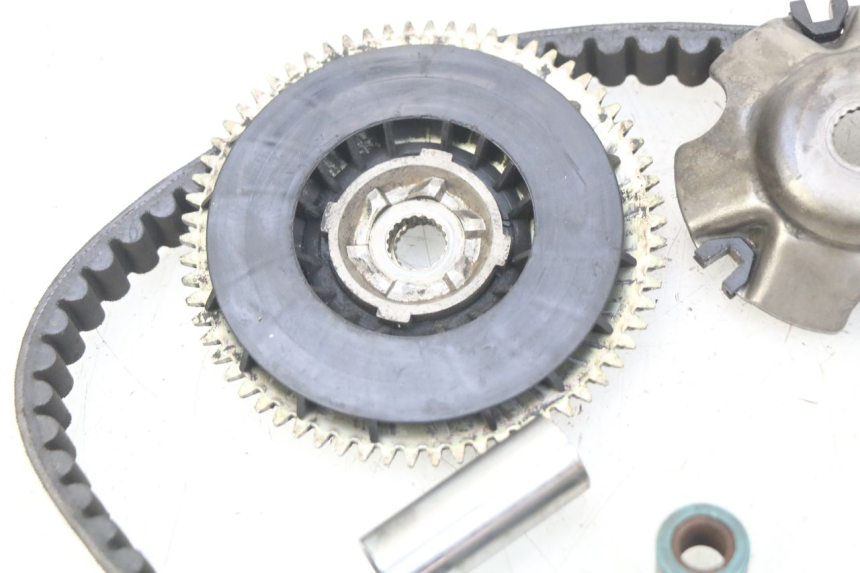 photo de VARIATOR APRILIA SCARABEO 100 (2003 - 2012) - Surface and material condition