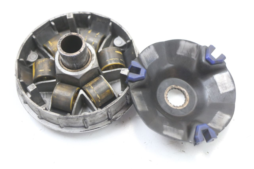 photo de VARIATOR APRILIA SR CARB LC 2T 50 (2004 - 2012) - Technical close-up