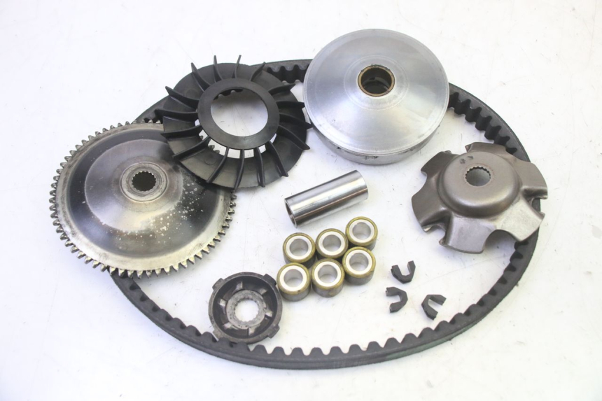 photo de VARIATOR APRILIA SR R 2T LC 50 (2018 - 2021) - Component detail