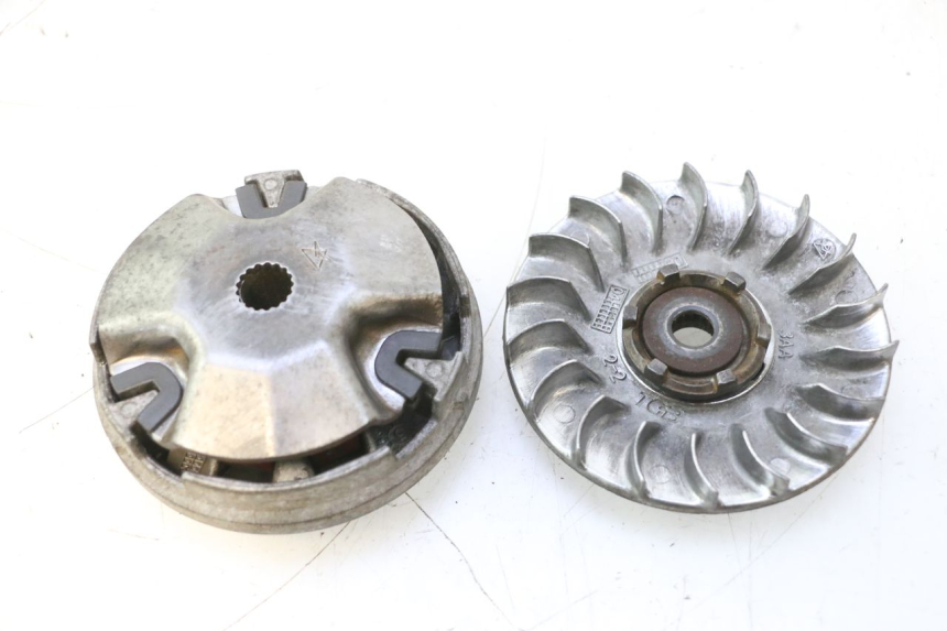 photo de VARIATOR MBK STUNT NAKED 50 (2004 - 2018) - Component detail