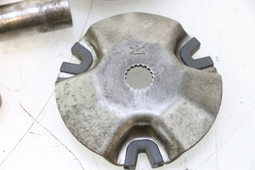 photo de VARIATOR MBK STUNT NAKED 50 (2004 - 2018) - Additional view of the item