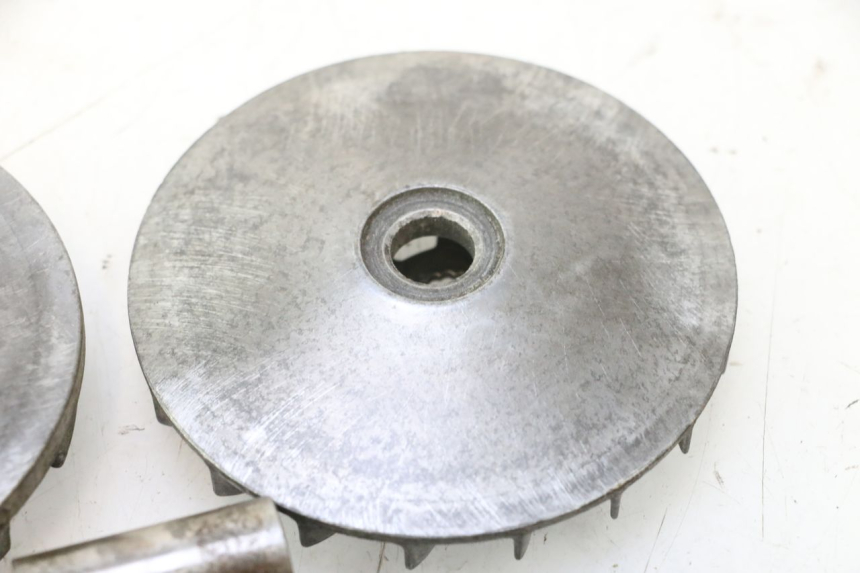 photo de VARIATOR MBK STUNT NAKED 50 (2004 - 2018) - Technical close-up