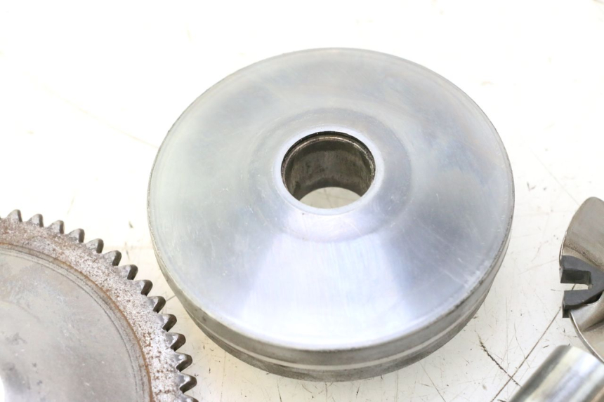 photo de VARIATOR KYMCO SUPER 8 2T 50 (2007 - 2013) - Checked used part