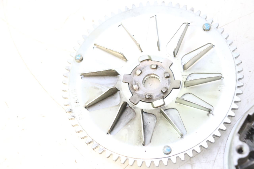 photo de VARIATOR PEUGEOT TREKKER TKR 50 (2005 - 2014) - Surface and material condition