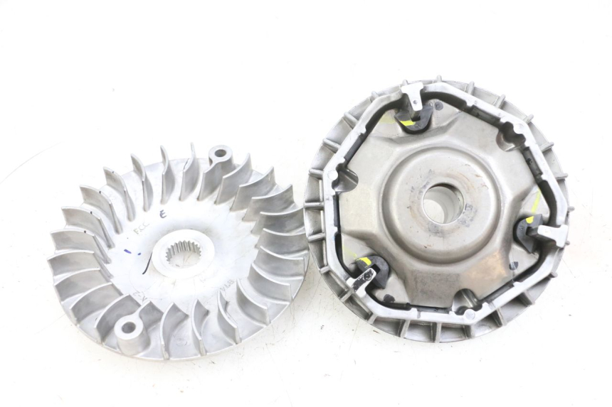 photo de VARIATOR YAMAHA TRICITY 300 (2020 - 2024) - Component detail