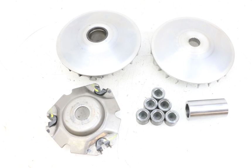 photo de VARIATOR YAMAHA TRICITY 300 (2020 - 2024) - Fixing points details