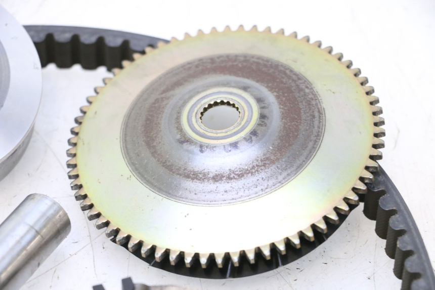 photo de VARIATOR PIAGGIO TYPHOON 50 (2000 - 2009) - Surface and material condition