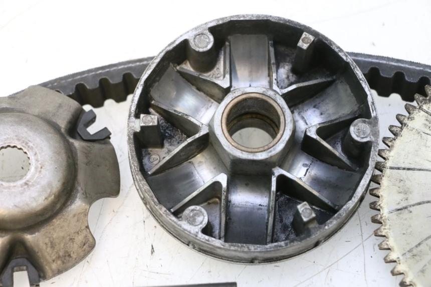 photo de VARIATOR PIAGGIO TYPHOON 50 (2000 - 2009) - Component zoom