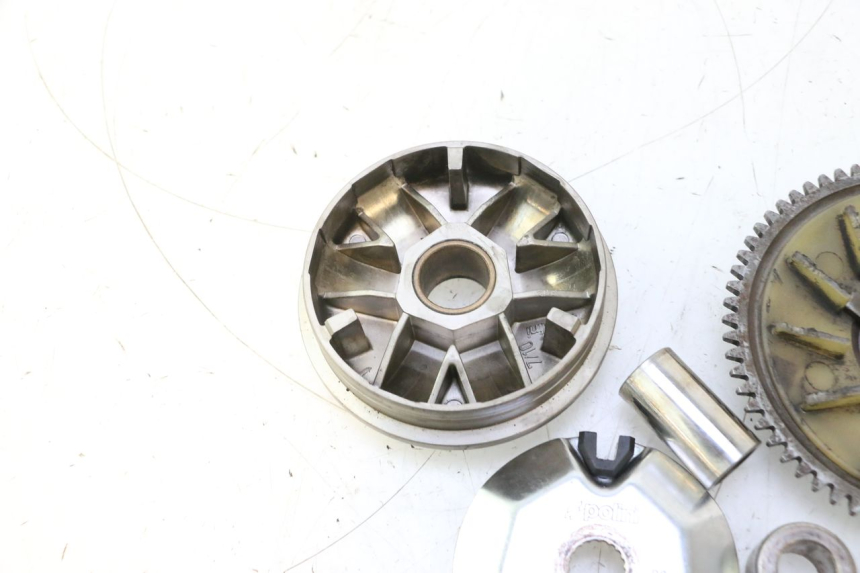 photo de VARIATOR PIAGGIO TYPHOON 50 (1993 - 1999) - Component zoom