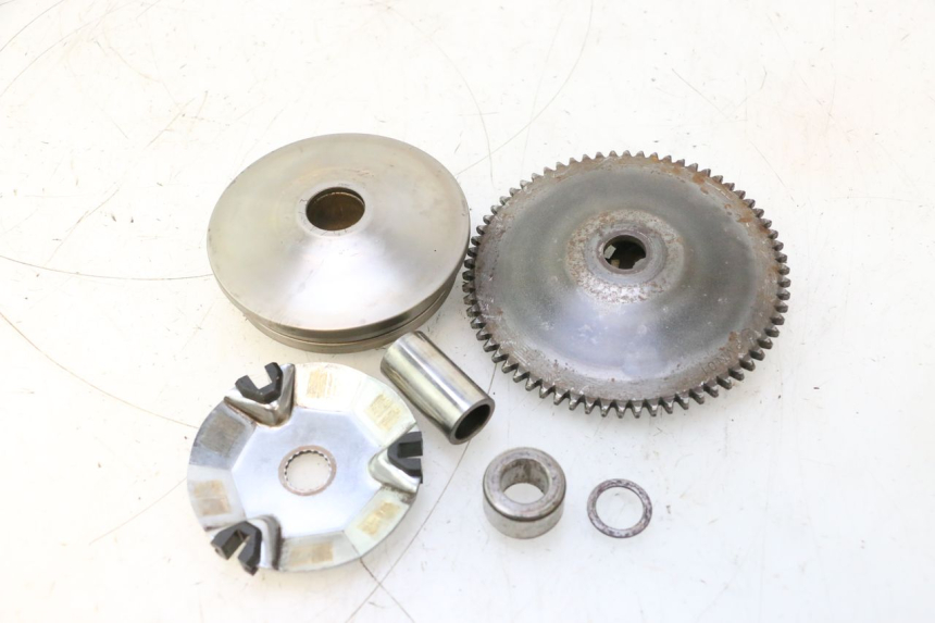 photo de VARIATOR PIAGGIO TYPHOON 50 (1993 - 1999) - Technical close-up