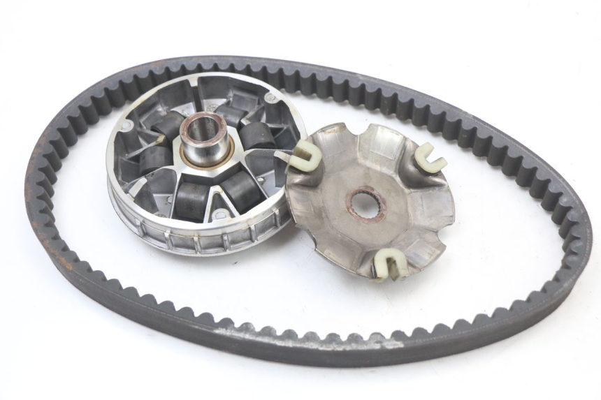 photo de VARIATOR PIAGGIO VESPA LX 125 (2005 - 2010) - Technical close-up