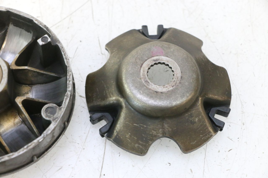photo de VARIATOR PIAGGIO VESPA PRIMAVERA 2T 50 (2013 - 2018) - Technical close-up