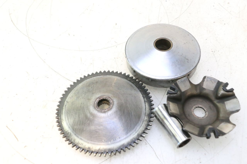 photo de VARIATOR PIAGGIO VESPA PRIMAVERA 2T 50 (2013 - 2018) - Surface and material condition