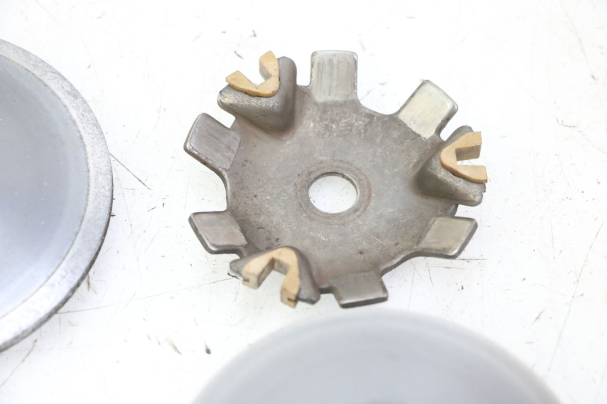 photo de VARIATOR PEUGEOT VIVACITY NEW 2T 50 (2008 - 2017) - Alternative perspective