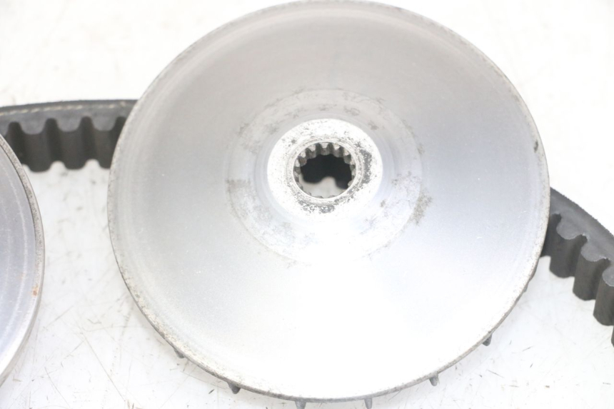 photo de VARIATOR YAMAHA XMAX X-MAX 125 (2006 - 2009) - Technical close-up