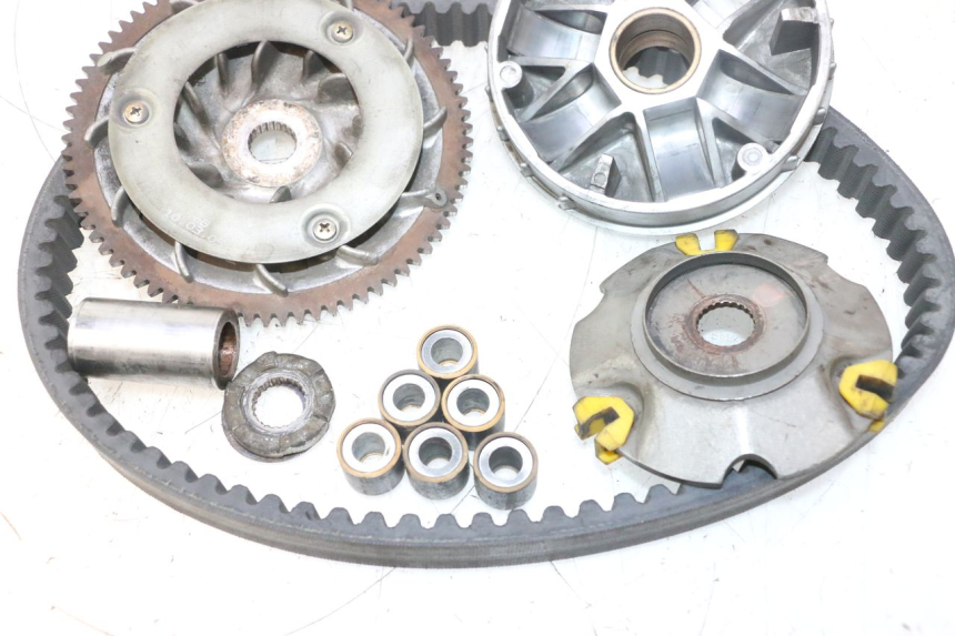 photo de VARIATOR PIAGGIO X9 EVOLUTION 125 (2003 - 2007) - Technical close-up