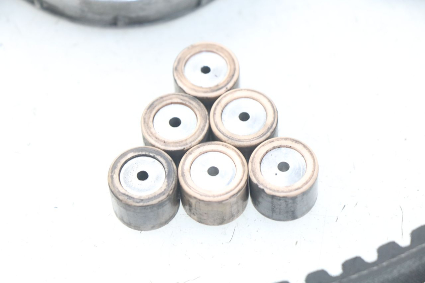 photo de VARIATOR PIAGGIO ZIP 2T 50 (2009 - 2019) - Fixing points details