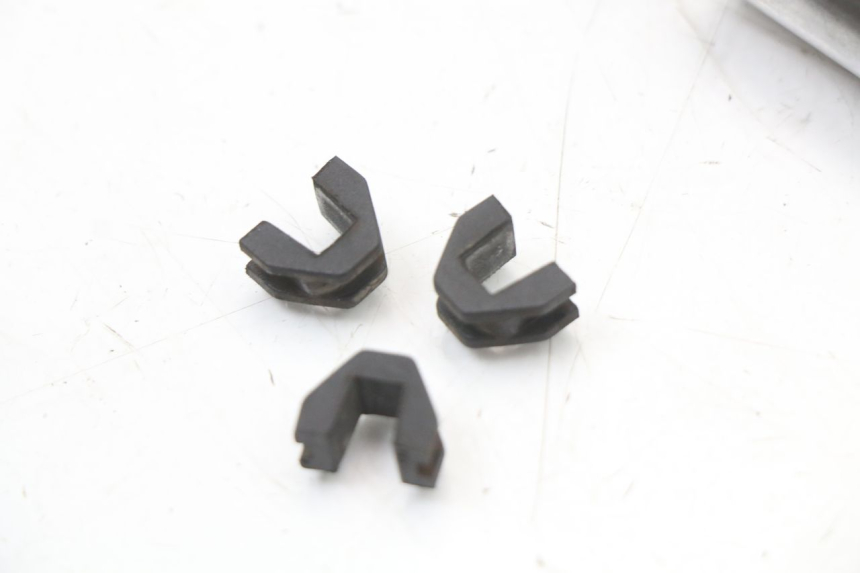 photo de VARIATOR PIAGGIO ZIP 2T 50 (2009 - 2019) - Fixing points details