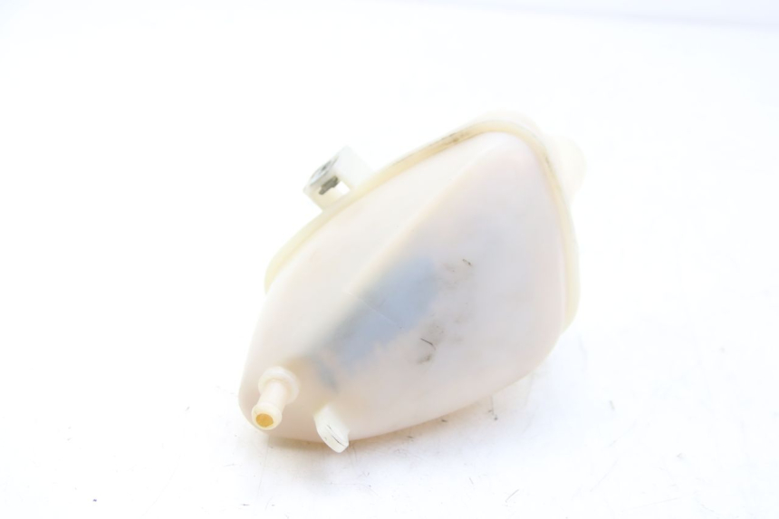 photo de EXPANSION TANK PIAGGIO BEVERLY 125 (2010 - 2015) - Technical close-up