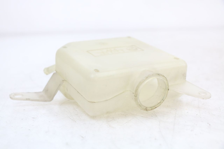 photo de EXPANSION TANK BMW C1 125 (2000 - 2003) - Zoom on usage condition