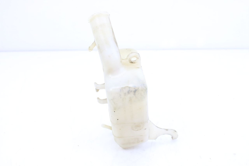 photo de EXPANSION TANK HONDA CBF 500 (2004 - 2007) - Zoom on usage condition