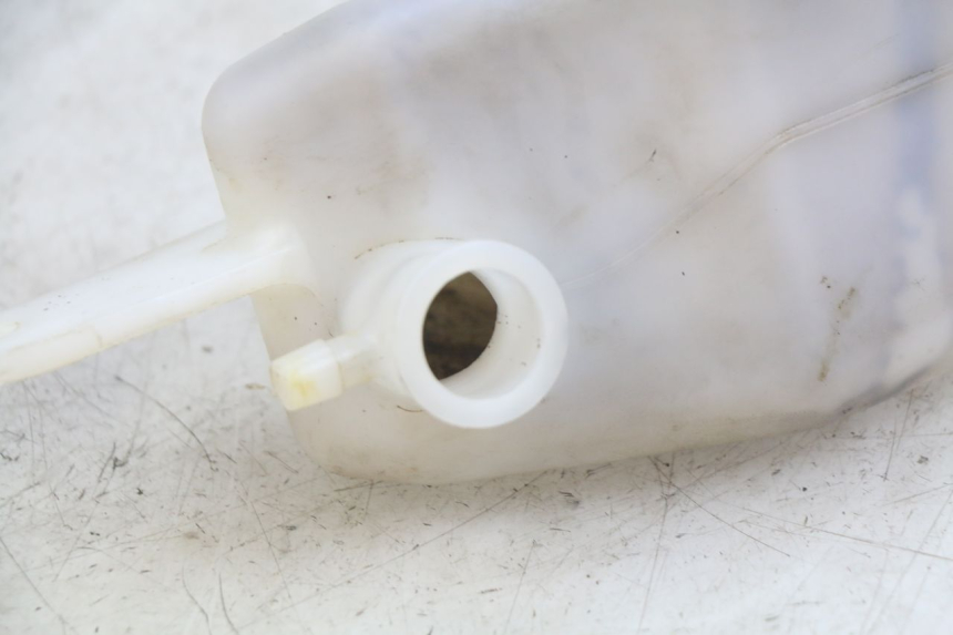 photo de EXPANSION TANK KYMCO DOWNTOWN ABS 125 (2015 - 2017) - Zoom on usage condition