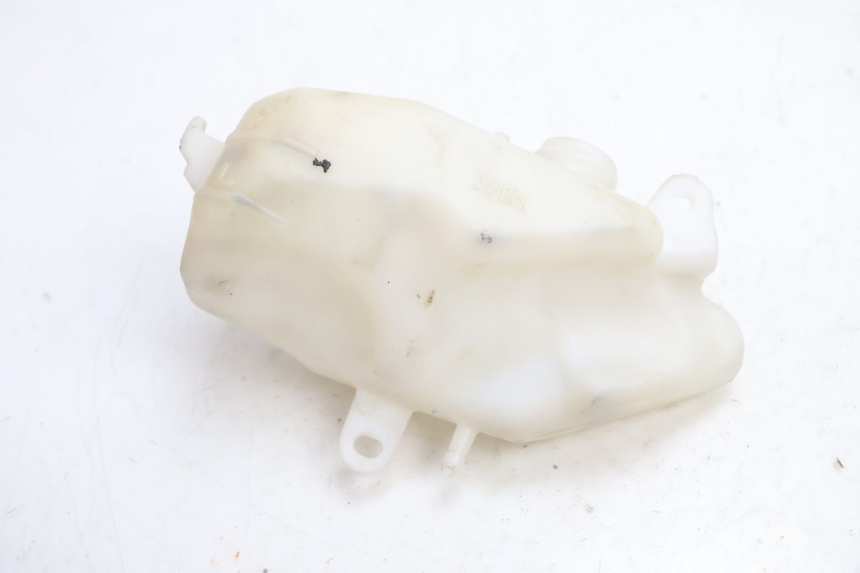 photo de COOLANT EXPANSION BOTTLE KAWASAKI ER-6 ER6 N 650 (2005 - 2009) - Technical close-up