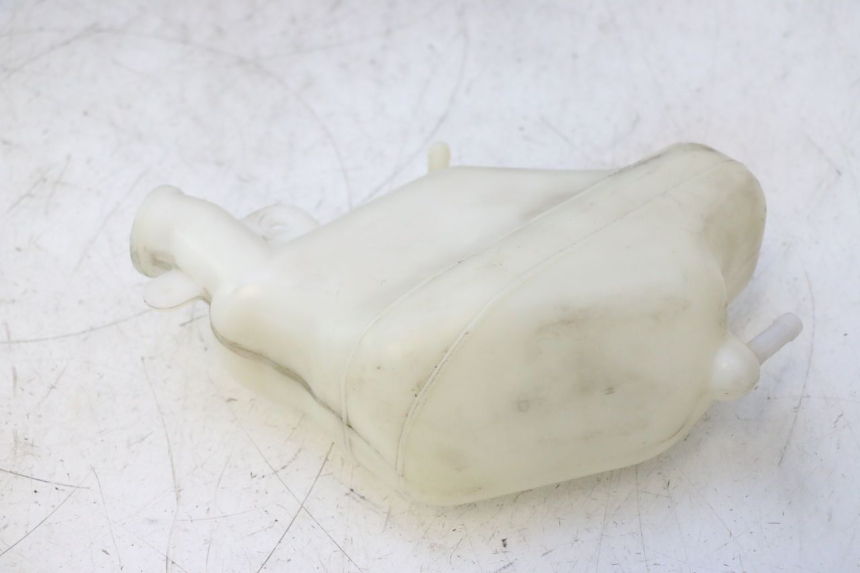 photo de COOLANT EXPANSION BOTTLE HONDA FJS SILVER WING SILVERWING 400 (2005 - 2008) - Component detail