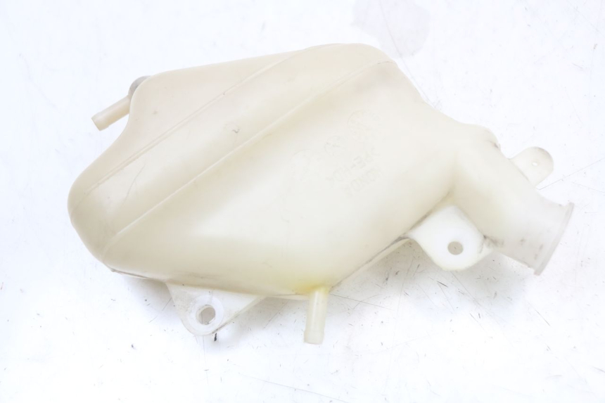 photo de COOLANT EXPANSION BOTTLE HONDA FJS SILVERWING SILVER WING 600 (2001 - 2010) - Alternative perspective