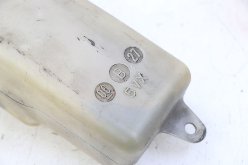 photo de COOLANT EXPANSION BOTTLE YAMAHA FZ6 N FAZER 600 (2004 - 2006) - Alternative perspective