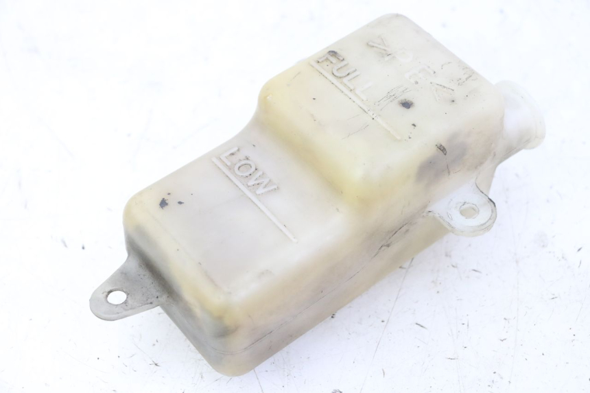 photo de COOLANT EXPANSION BOTTLE YAMAHA FZ6 N FAZER 600 (2004 - 2006) - Fixing points details