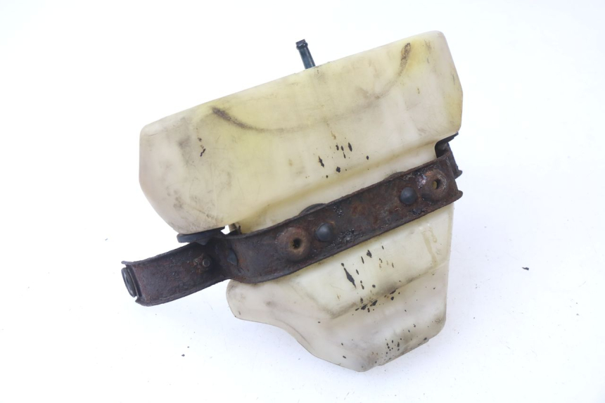 photo de COOLANT EXPANSION BOTTLE KAWASAKI GTR 1000 (1994 - 2004) - Zoom on usage condition