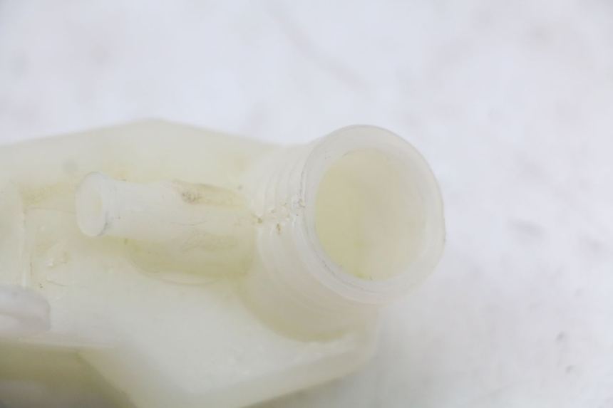 photo de COOLANT EXPANSION BOTTLE HUSQVARNA SVARTPILEN 401 (2018 - 2023) - Alternative perspective