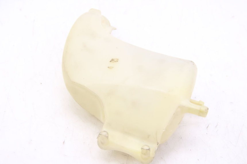 photo de EXPANSION TANK PIAGGIO MP3 125 (2006 - 2014) - Technical close-up