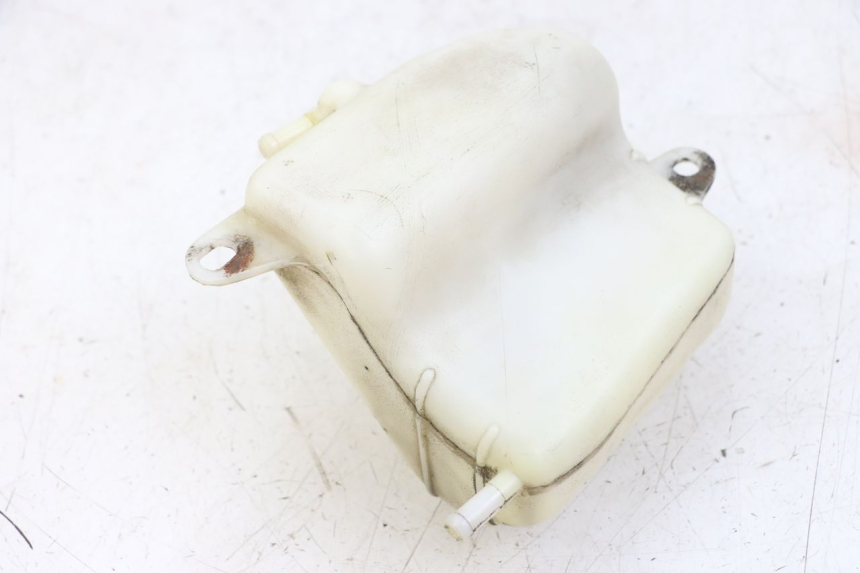 photo de EXPANSION TANK HONDA NTV DEAUVILLE 650 (1998 - 2001) - Technical close-up