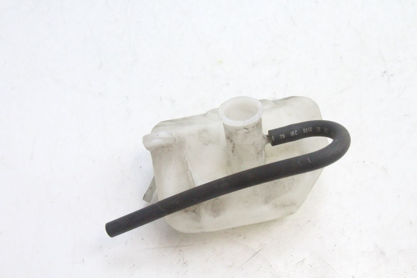 photo de EXPANSION TANK HONDA PCX (JF28) 125 (2009 - 2011) - Zoom on usage condition