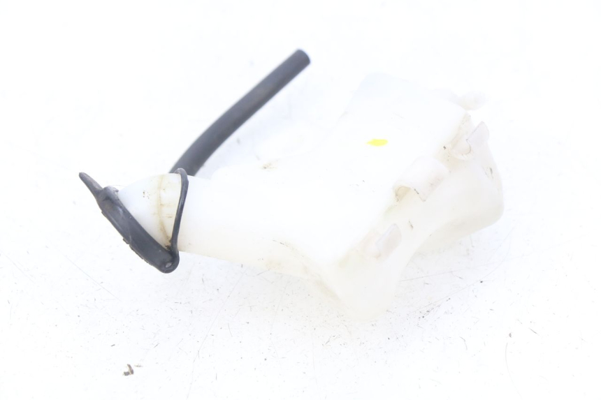 photo de COOLANT EXPANSION BOTTLE HONDA PCX (JF57/JF64) 125 (2014 - 2018) - Zoom on usage condition